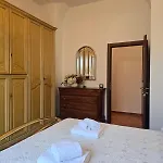 Cappuccini House By Francigenaapartments *