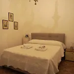 Cappuccini House By Francigenaapartments Apartment