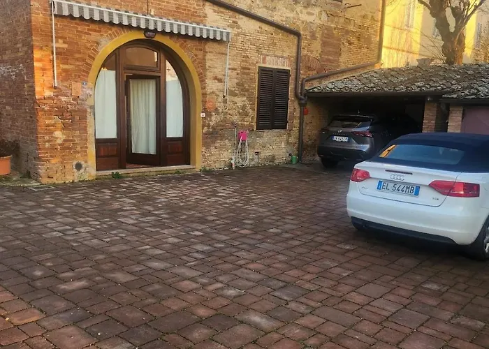 Cappuccini House By Francigenaapartments Appartement Sienne